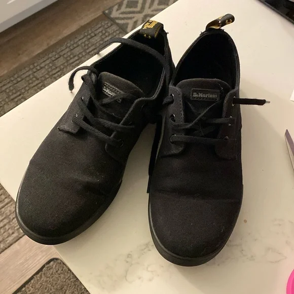 Doc Marten Santanita shoes - Picture 1 of 7